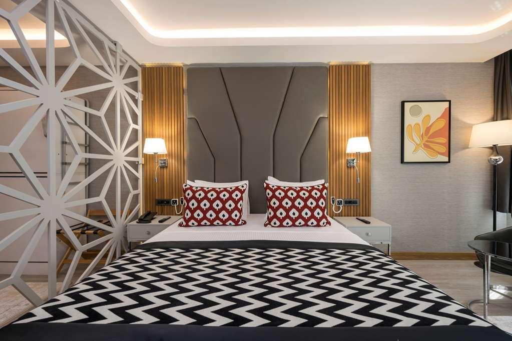 Ramada Encore Sisli Otel *